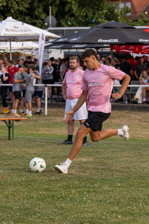 VfL Zeitspiel · Sportwoche & Elfmeterschießen Derichsweiler · Foto von @bymueller.media